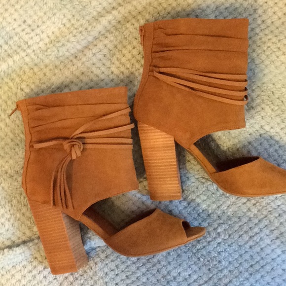 Dolce by MoJo Moxy - Picture 1 of 4